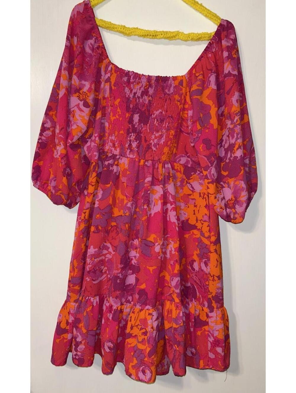Sugarlips Pink & Orange Floral Smocked Dress size L Smock, Floral, Flowy